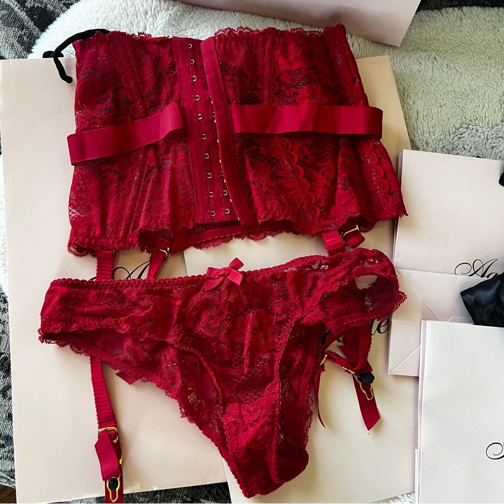 🌹Agent Provocateur Rosele Waspie & thong sz 3🌹